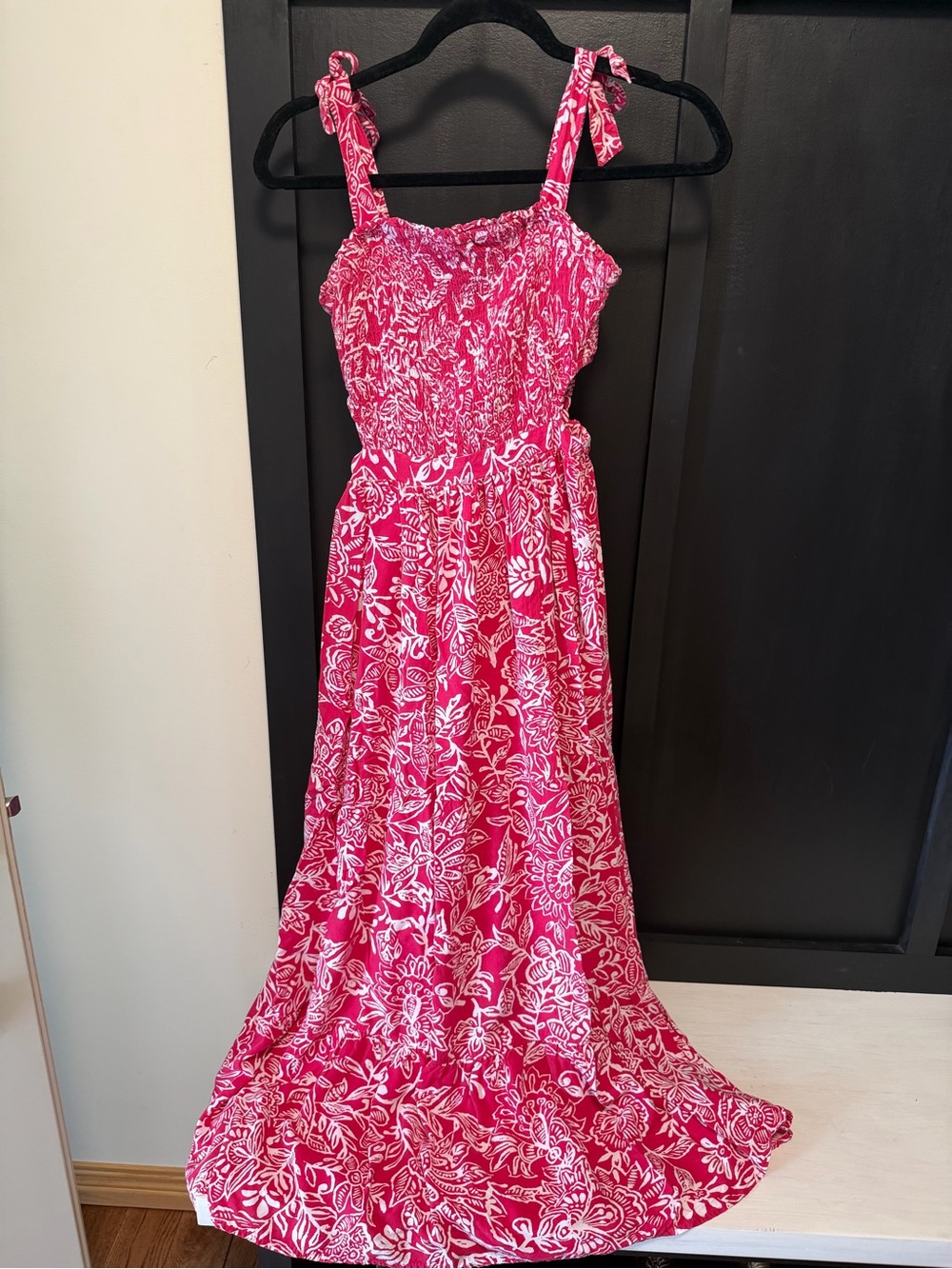Sincerely Jules Pink and White Floral Smocked Maxi Dress